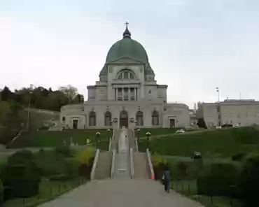 30 Oratory, built between 1924 and 1967 (the dome was built in 1937-1939).