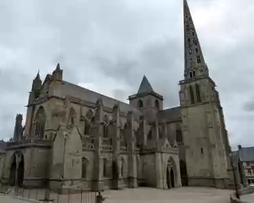 P1170523 Saint-Tugdual cathedral was built in the 14th century between 1339 and 1400.