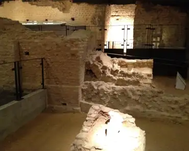 242 Basements from the gallo-roman city. The city was abandoned in the mid-4th century AD. In the middle ages it was used as a quarry.