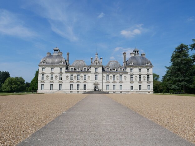 Cheverny castle
