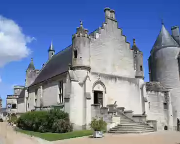 IMG_7251 The royal logis was built in the 14th century by Charles VI as a leisure building; however, out of security concerns, he kept a former defensive tower (right)...