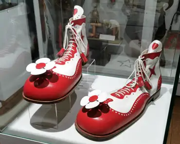 IMG_20210829_111023 Clown shoes, Serge Chabert, 1987.