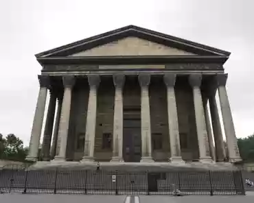 P1200019 Back of the church.