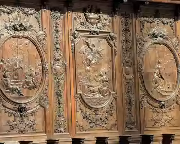 PXL_20250101_155354756 Choir stalls.