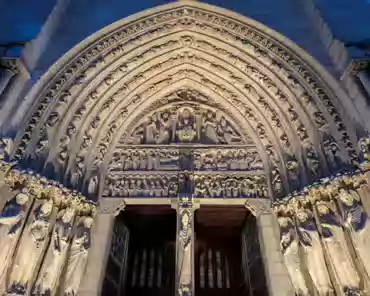 PXL_20250101_162420973 Right portal: portal of Saint Anne, made with sculptures from 1160-1170.