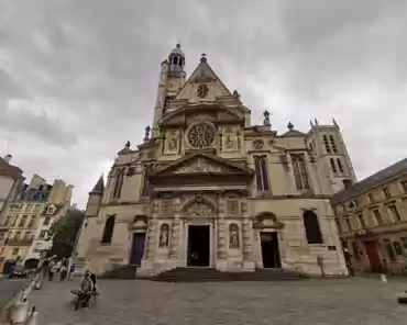 IMG_20210619_164826 The first church was built in 1222. After 1492, the gothic choir and the steeple were rebuilt, the renaissance nave was built in 1580 and the renaissance facade...