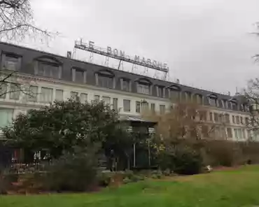 IMG_20200307_153628 Le bon marché, a large department store. Orignal building (1886).