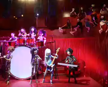 IMG_0671 Chrismas animated windows in Galeries Lafayette (2011).