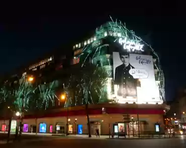 P1240944 Lights on the facade in 2016.