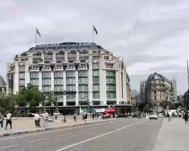 IMG_20210703_133759 La Samaritaine, building 2.