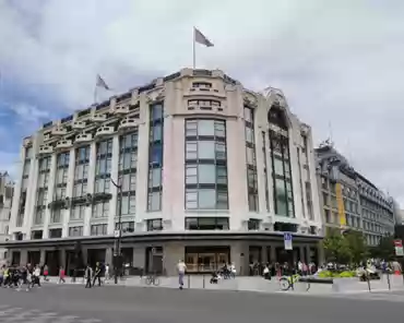 IMG_20210703_133948 La Samaritaine, building 2.