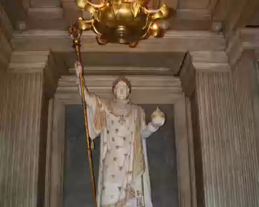 img_3372 Statue of Napoleon.