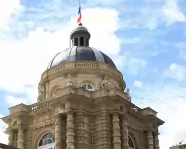 img_9999 Front gate.