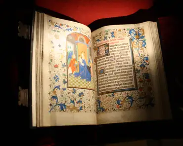img_0267 Hand-written book, 15th century.