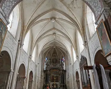 IMG_20220522_160728 Gothic nave.
