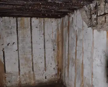 19 German bunker: inside.