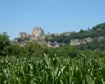 P1040942 Beynac castle, essentially from the 12th century, 150 meters above river Dordogne.