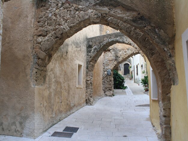 Villecroze
