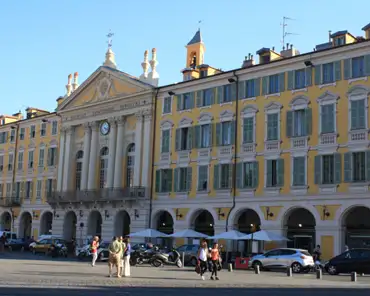 IMG_8644 Garibaldi square, 2nd half of the 18th century. The road to Turin starts here.