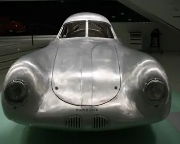 IMG_1445 Porsche type 64, 1939, 4 cylinders, 1.1L, 33 HP, 140 km/h.
