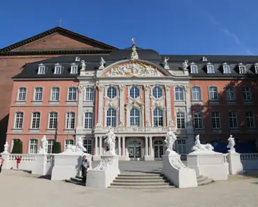 IMG_8764 Electoral Palace, built for electors Lothar von Metternich, Philipp Christoph von Soetern, Carl Caspar von der Leyen after 1615.