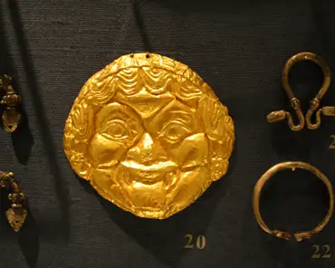 img_1872 Gold repoussé gorgoneion, mid 6th century BC.