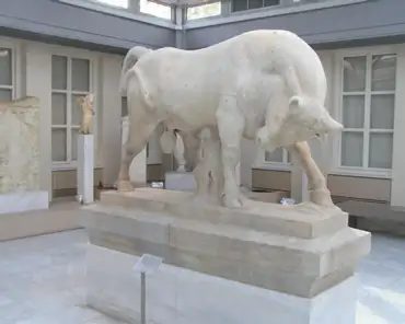 pa180024 Bull from a grave enclosure, stood high on a pedestal, 345-340 BC.