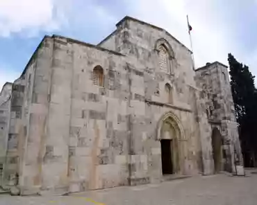 P1180223 Church of Saint Anne, 12th century.
