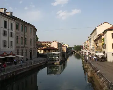 IMG_1660 The canals in Milan were built between the 12th and 16th centuries. Da Vinci contributed to the canal system. Rivers flowing through Milan are small and the...