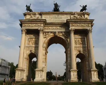 IMG_1946 Arch of peace, built by Napoleon in 1807, completed in 1838. The gate is located at the Italian end of the Paris-Milan road, which crosses the Alps at the...