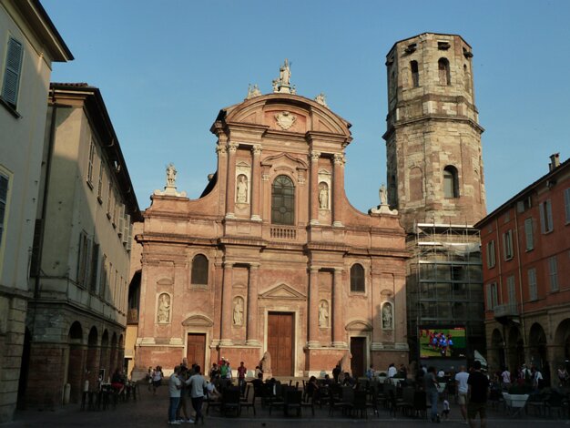 Piazza San Prospero