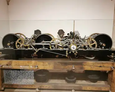 IMG_20210712_171339 Clock mechanism, from Jura, 1902.
