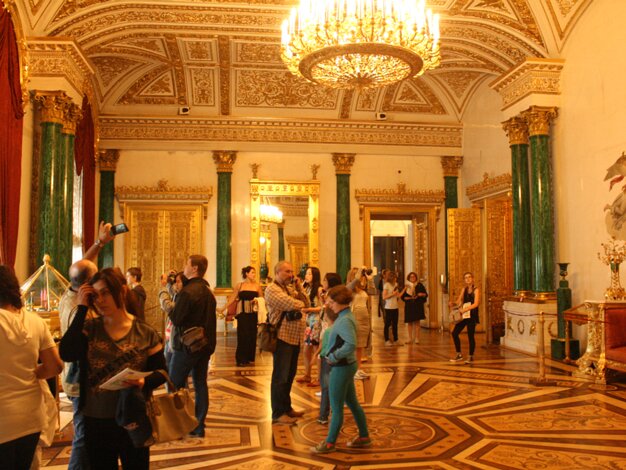 Malachite room
