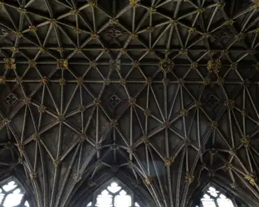 P1050597 Perpendicular gothic, 1330-1500.