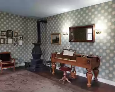 IMG-20230225-102353 Toscano hotel, originally a general store and lending library, mid 1850s.