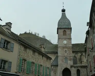 P1160441 Notre-Dame-des-Oliviers church, 12-14th centuries.