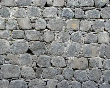 P1160513 Basalt columns used to build walls.