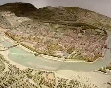 IMG_9365 Relief-map of Besançon designed in 1722. Relief-maps were military tools. Replica made in 1990 (the original map is located in the Invalides in Paris).
