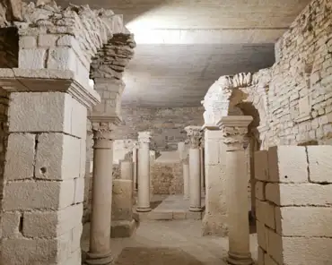 IMG_20220527_112552 Carolingian crypt, 9th century.