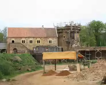 IMG_6984 The castle of Guédelon is an attempt at building a 13th century castle using the tools and know-how of the 13th century to the largest possible extent....