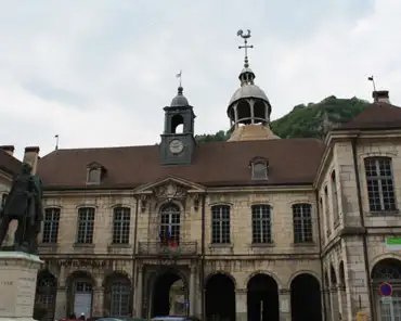007 Townhall and "presidial" (a court of justice), built 1718-1739.