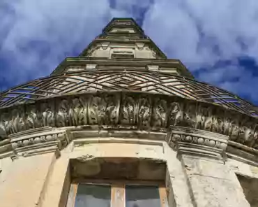 27 The castle in Chanteloup was the Duke of Choiseul's jewel, a man of great influence under king Louis XV. In 1770 Choiseul fell in disgrace and was exiled in his...