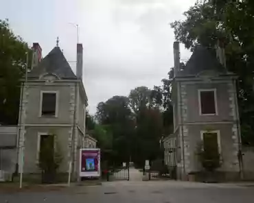 P1060381 Park of the former castle of Richelieu, built in the 1620s and 1630s, destroyed in 1805.