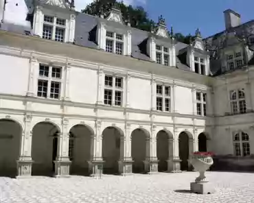 20150711-130232 The renaissance courtyard with arched galleries, mullioned windows, decorated pilasters, sculpted dormer windows.