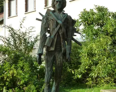 1100252 Statue of Van Gogh by Zadkine.