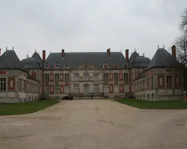 Courson_chateau_3 Château de Courson, 17th century.