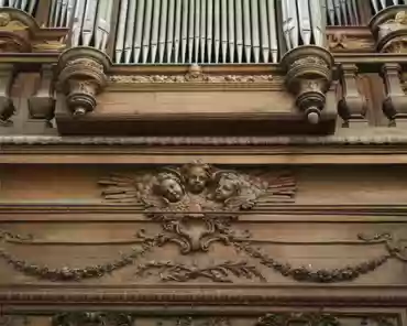 IMG_1069 The organ, built in 1848, contains 1300 pipes.