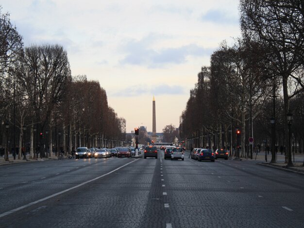 Champs-Elysées