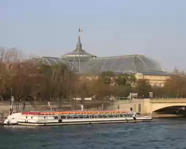 IMG_5045 Grand Palais, built for the 1900 universal exhibition. The iron, steel and glass barrel-vaulted roof is one of the largest in the world. Several major (usually...