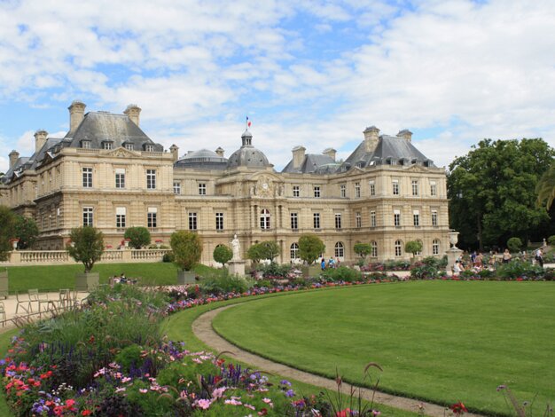 Luxembourg palace and garden